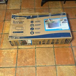 Suncast 50 Gallon Deck Box 