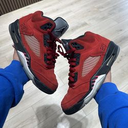 PRE-OWNED Jordan 5 Retro Raging Bull Red Size 9