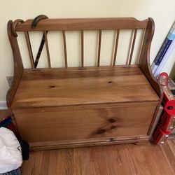Blanket Chest 