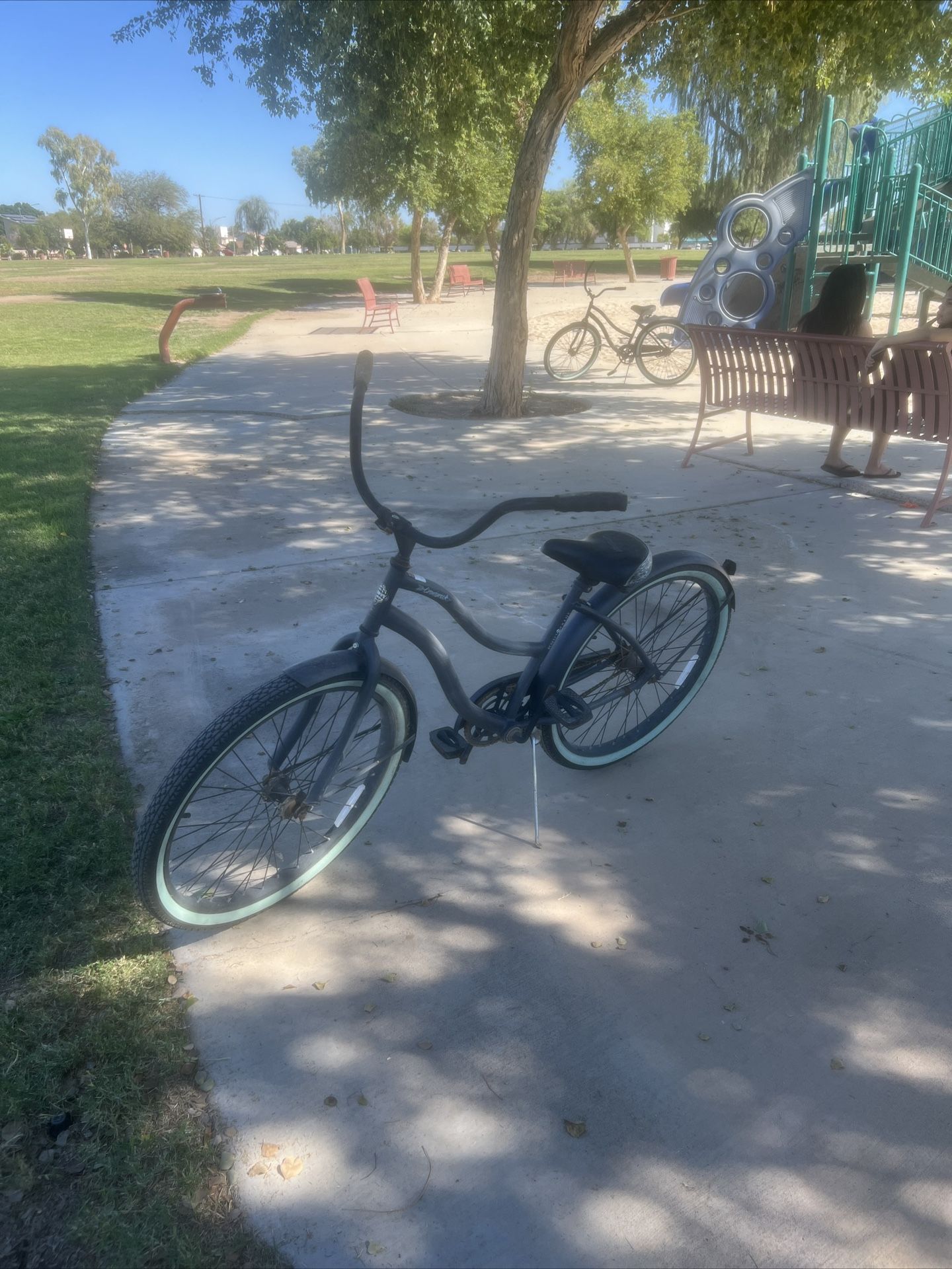 Beach Cruiser Bike