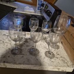 Wine Glasses 6 Smaller Ones . One Bigger One