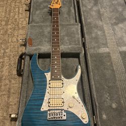 Ibanez RT Series guitar (Blue)