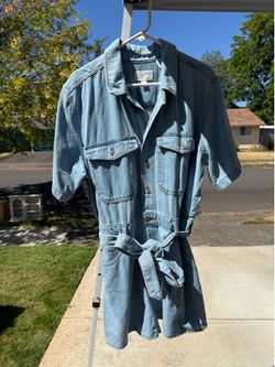 Target universal thread dress