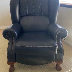 Comfy Lazy Boy, $50 OBO All LEATHER.