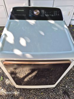 samsung electric dryer for sale 200 30 day waranty delivery available also do repairs