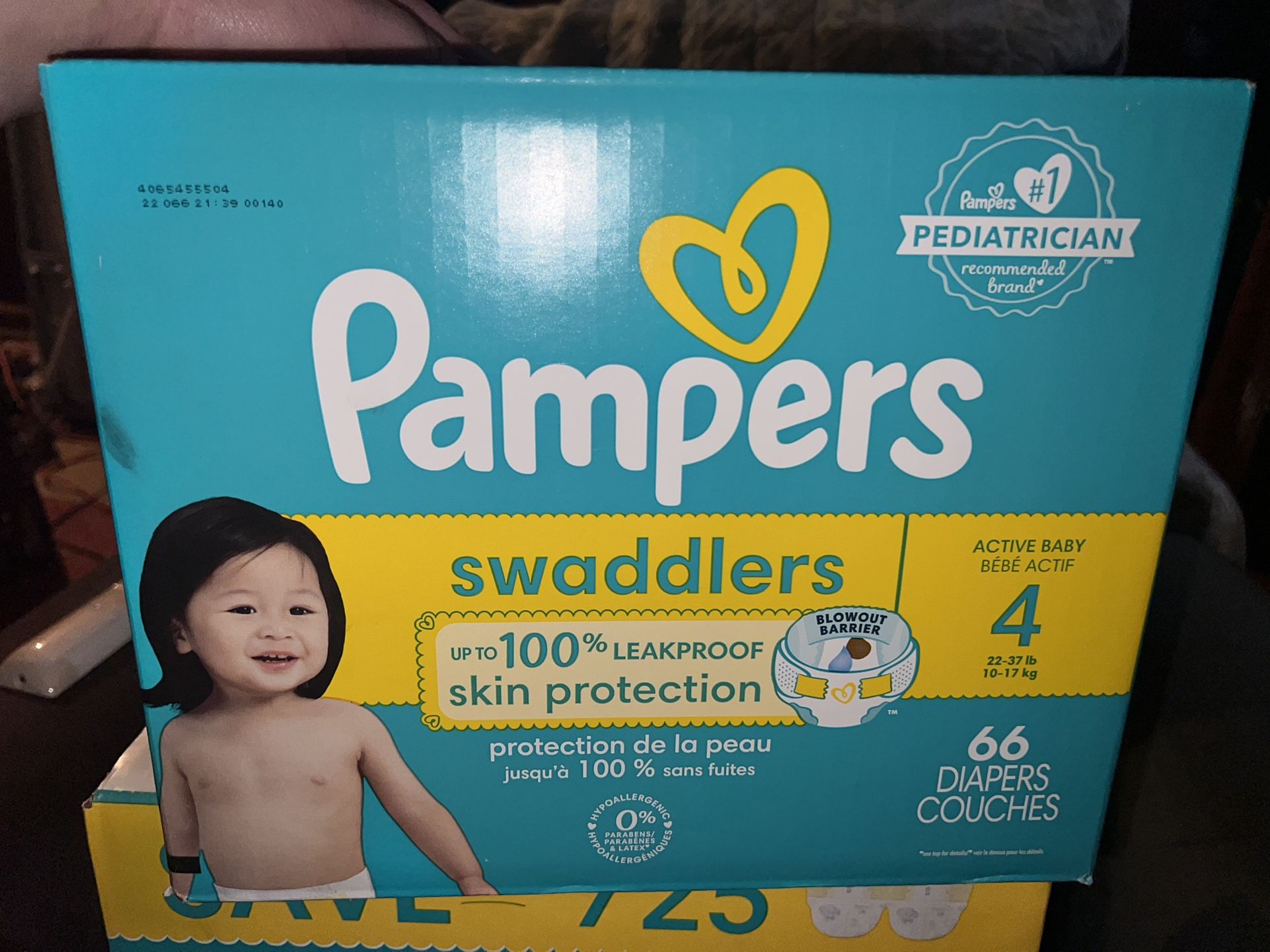 66 Ct Pamper Swaddlers Size 4