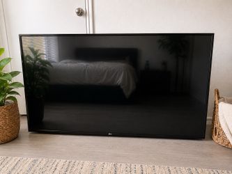 LG 65” 4K Smart TV (65UK6300PUE) + Remote + Wall Mount