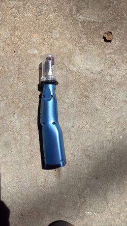 Dog nail trimmer