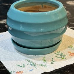 Ceramic Pot Size 7”