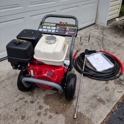 KARCHER COMMERCIAL POWER WASHER.. 13 HP HONDA .. LIKE NEW
