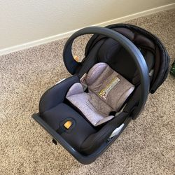 Chicco Infant Car Seat With Caddy Frame Stroller 