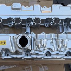 N54 Valve Cover - Aluminum
