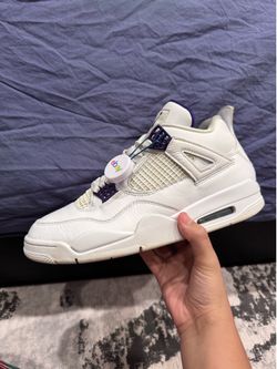 Jordan 4 purple matalic