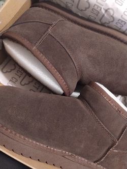 Woman's Boots