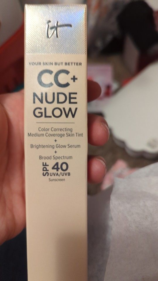IT Cosmetics, Cc Cream Nude Glow
