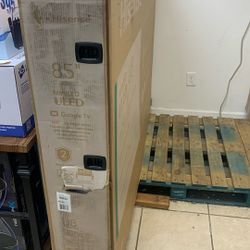 85 Inch Hisense U8 MiniLED