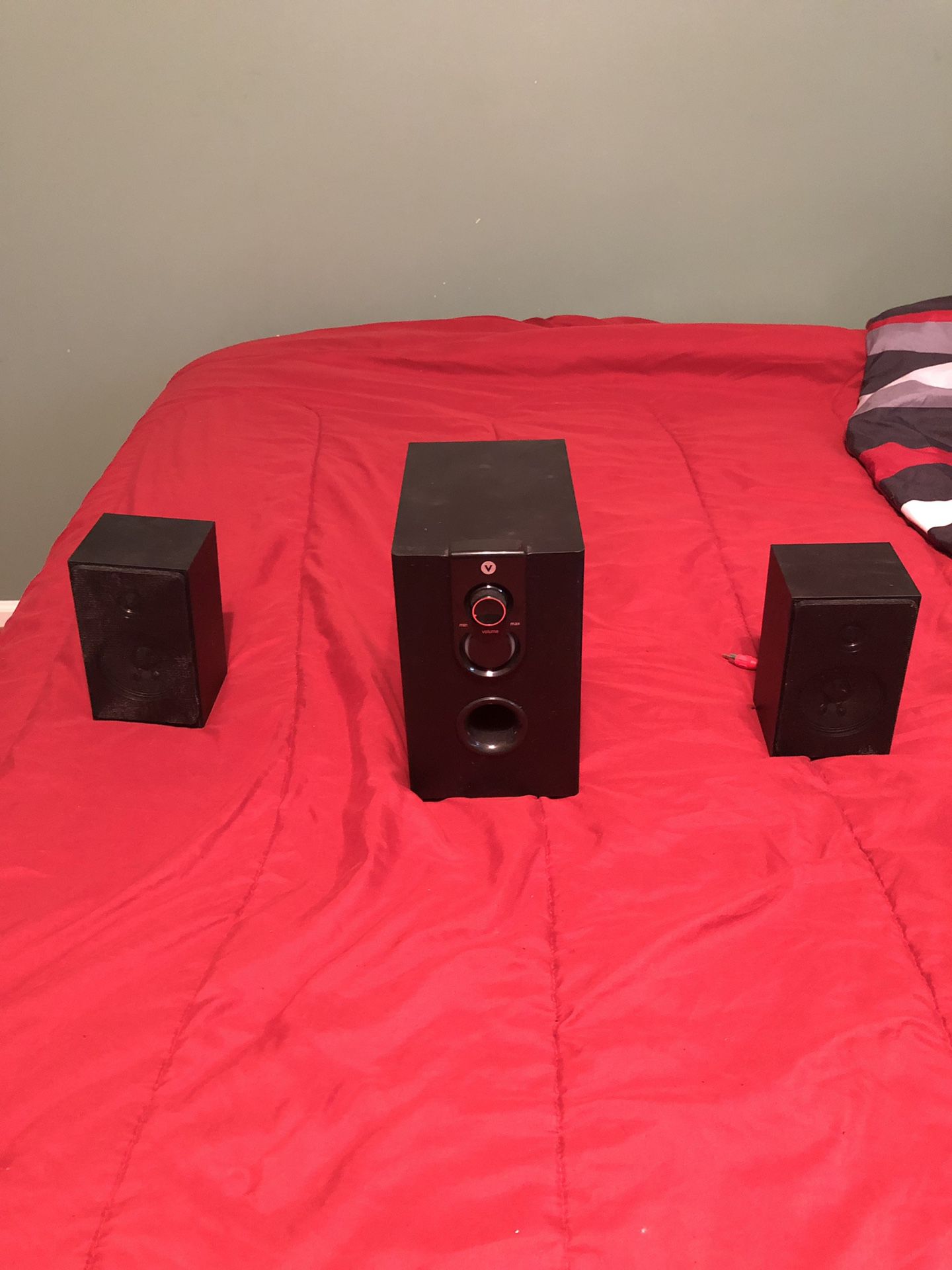 Vivitar 2.2 subwoofer speaker system