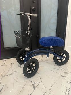 KneeRover All-Terrain Knee Scooter