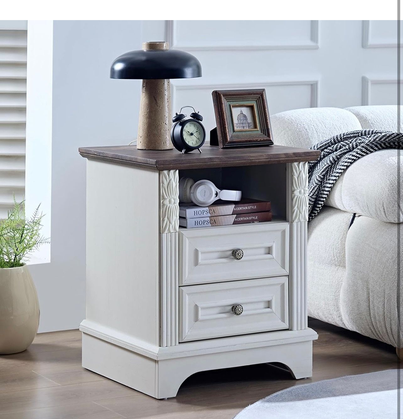 Nightstand with Charging Station, Farmhouse End Side Table, Bedside Cabinet for Bedroom, Living Room (Antique White)