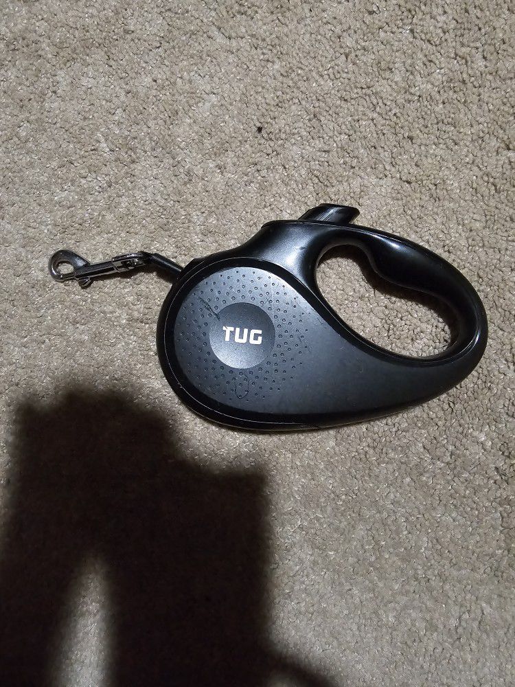 TUG Monochrome 360° Tangle-Free Retractable Dog Leash | 16 ft Strong Nylon Tape (Small, Black)

