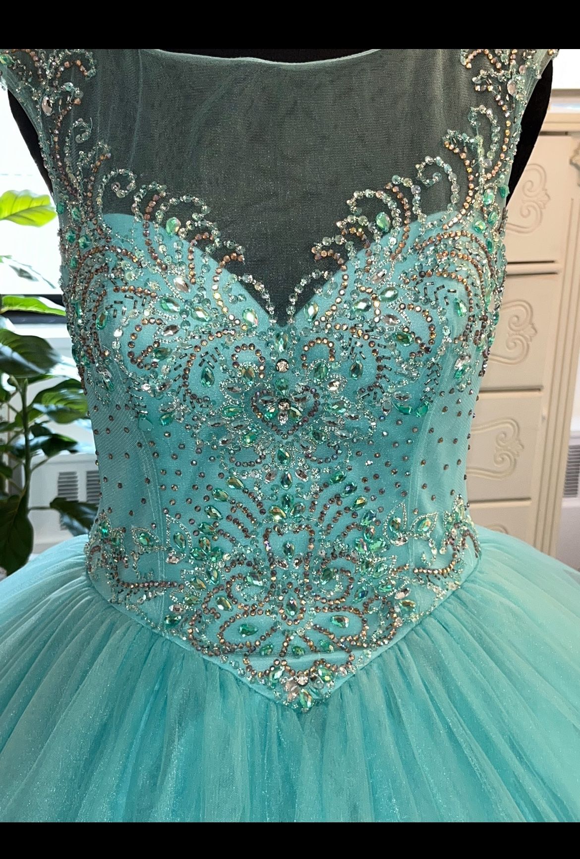 Envious Couture Dress Size 6 Tiffany Blue
