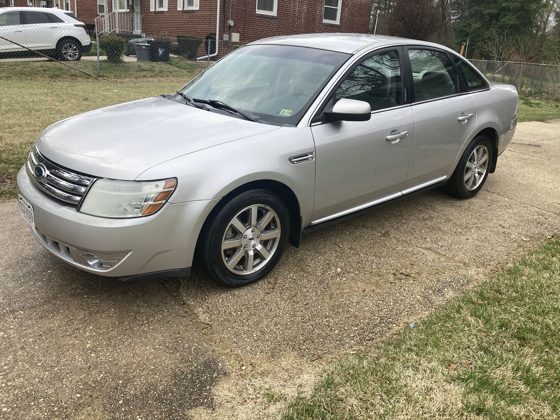 2008 Ford Taurus
