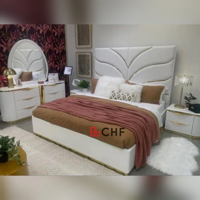Luxury 4 Pc Queen Size Bedroom Set ( Included bed frame , dresser , mirror , night stand )