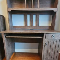 Computer Desk With Hutch 