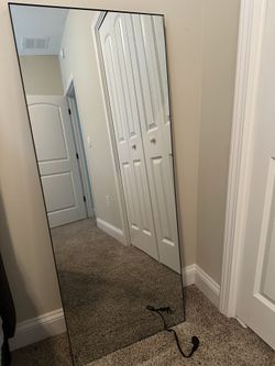 Lululemon Mirror Workout