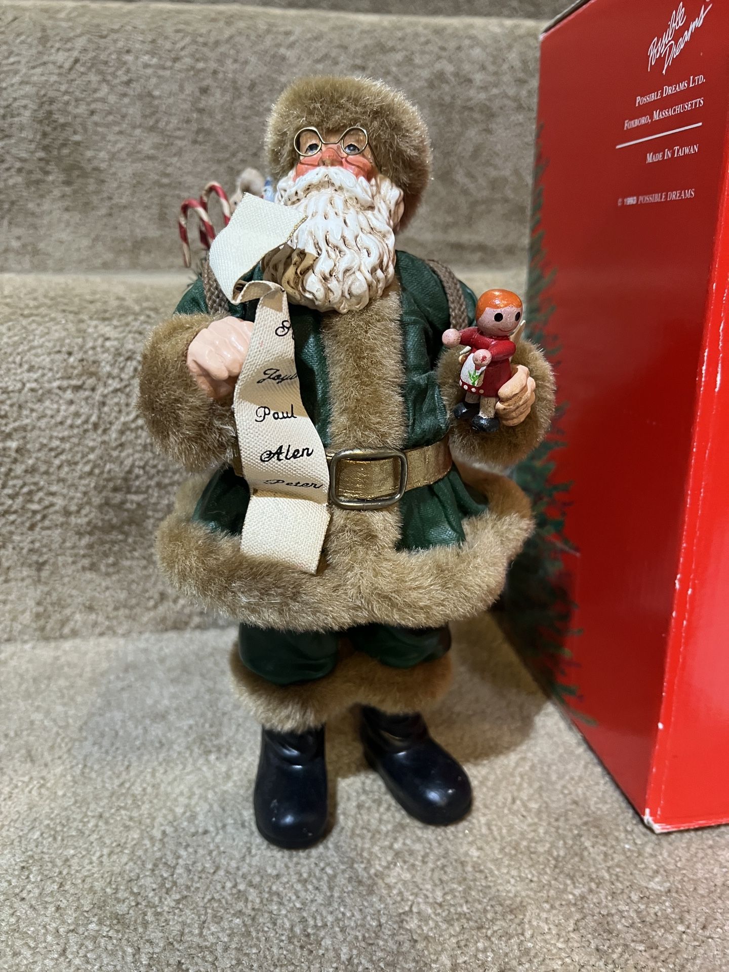 Possible Dreams Clothique Studio 56 European Santa #713095, green clothing w/box