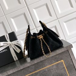 A fashionable and casual bag