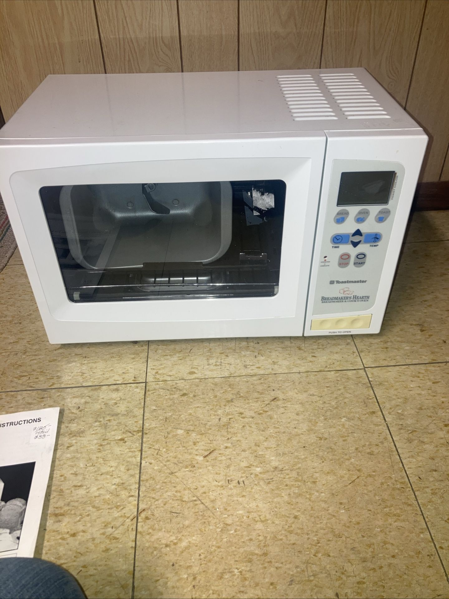 Toastmaster Breadmaker & Cooks Oven Model 1143s/1193