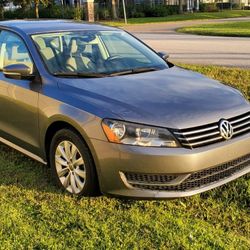 2013 Volkswagen Passat