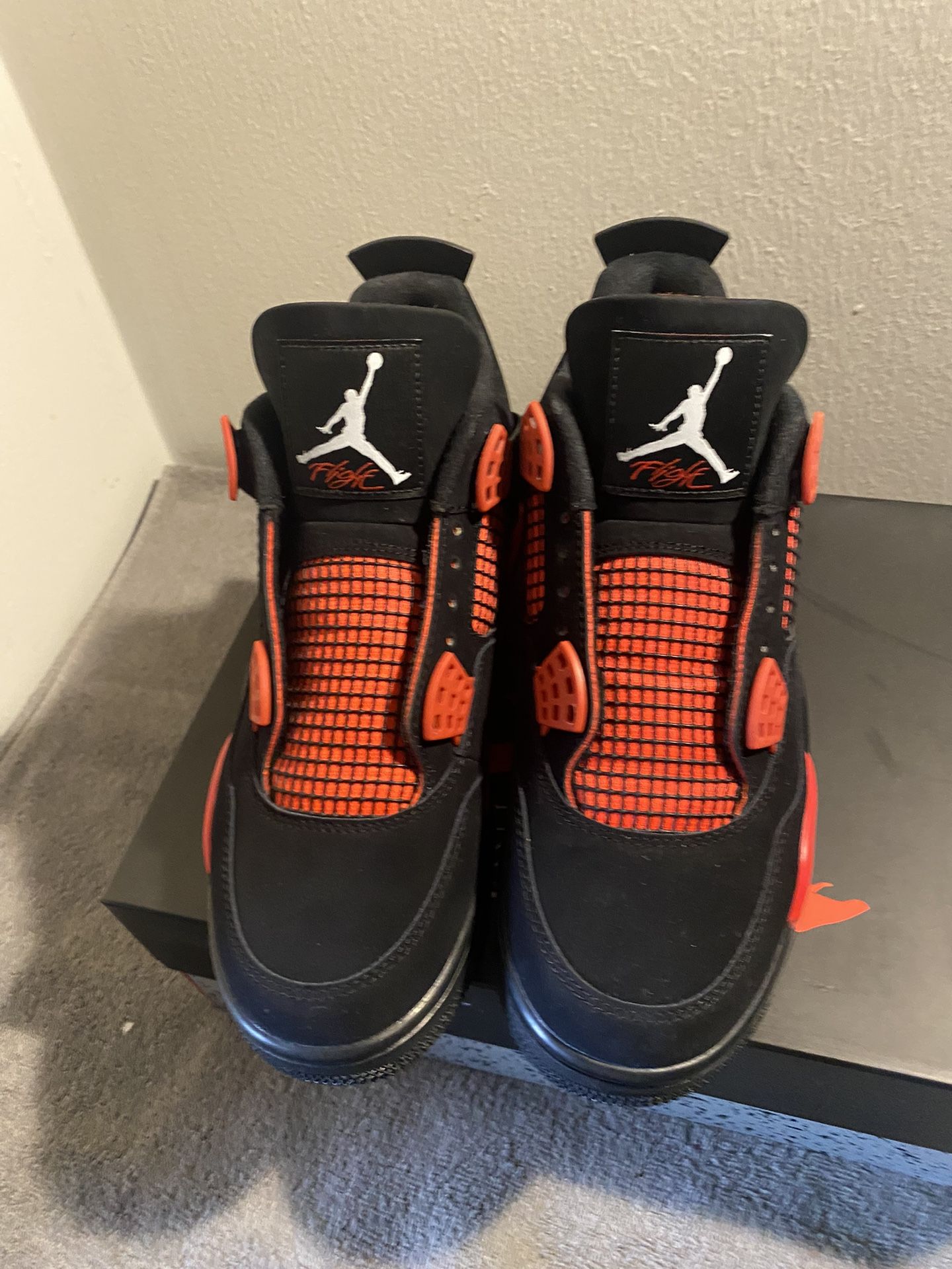 Jordans 4 Red Thunthers
