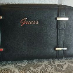 Guess Wallet