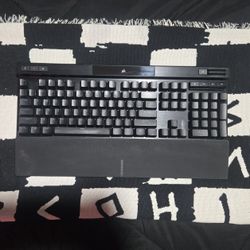 CORSAIR K70 RGB PRO Mechanical Wired Gaming Keyboard – Cherry MX