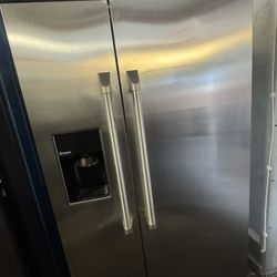 42”GE MONOGRAM SIDE BY SIDE BUILT IN