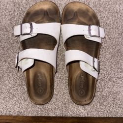 Women’s Shoes 