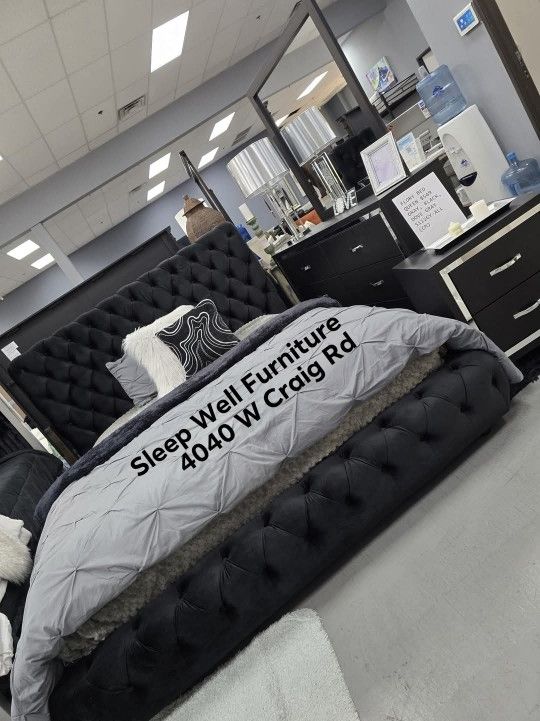 ✨️4pc Queen, King Bedrooms ✨️ Furniture Sectionals, Dining Avail