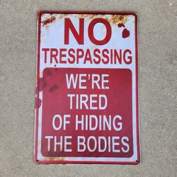 Halloween metal sign 12 x 8 