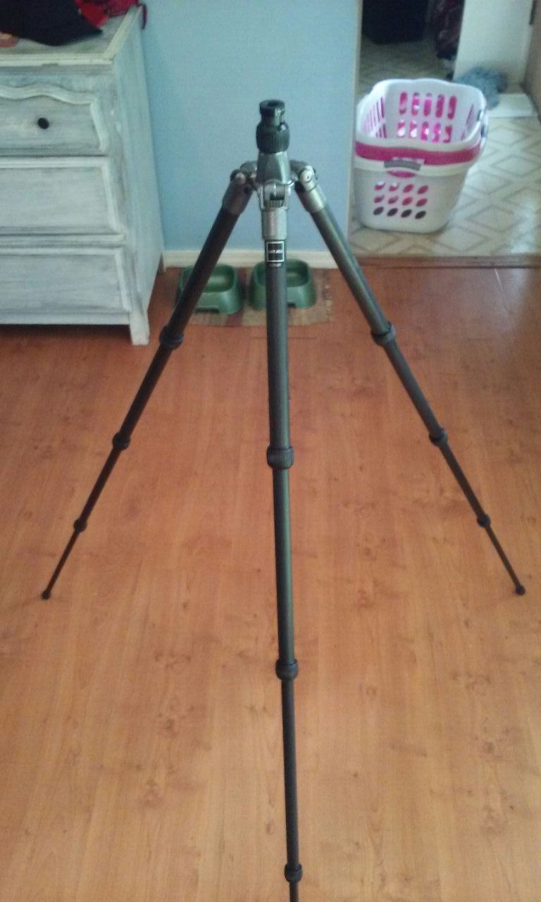 Gitzo G1158T carbon 6X tripod
