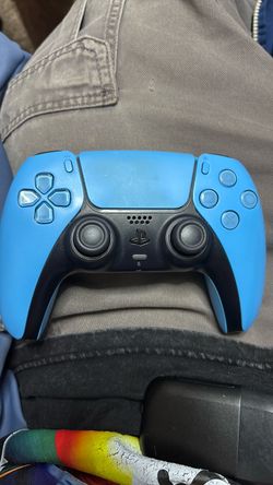 Blue ps5 controller