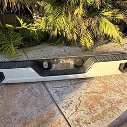 2019-2026 Chevy Silverado/GMC Sierra 1500 Rear Bumper OEM Summit White
