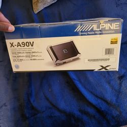 Alpine X-A90V Amplifier 