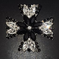 Vintage Weiss Maltese Cross Brooch Black Clear Rhinestones Large Statement RARE