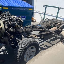 Toyota 4 Runner Frame W/lots of Extras