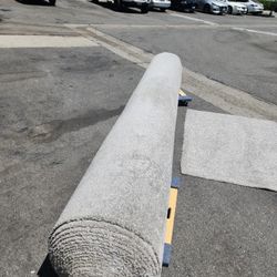 Carpet (about 1000ft²)