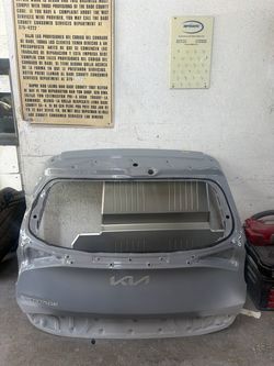 KIA SPORTAGE ORIGINAL REAR TAILGATE HATCH 2025/2026