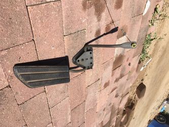 88-98 Chevy pedal