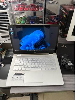Laptop computer hp Pavilion Touchscreen core i5
